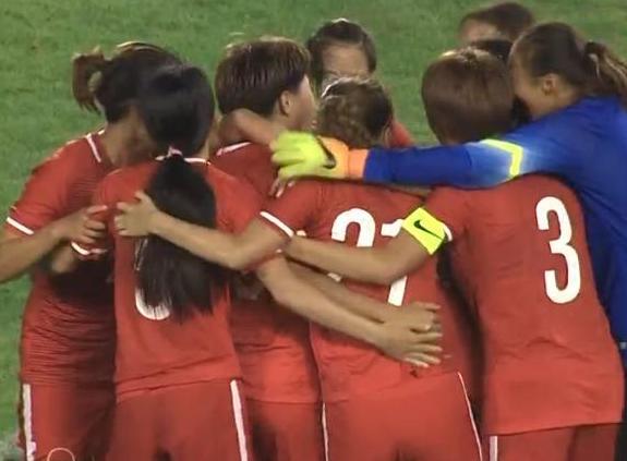 永不言败！中国女足打脸提前庆祝的日本女足，最后时刻扳平比分